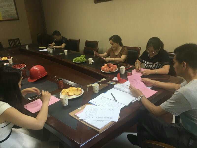 2017年7月1日黨員會(huì)議《會(huì)議主題：一、學(xué)習(xí)廖俊波找差距、抓落實(shí)主題組織生活會(huì)。二、學(xué)習(xí)袁毅同志在學(xué)習(xí)廖俊波同志先進(jìn)事跡座談會(huì)上的講話。三、劉云山在福建調(diào)研時(shí)強(qiáng)調(diào)學(xué)習(xí)弘揚(yáng)廖俊波同志崇高精神在為民實(shí)干中發(fā)揮先鋒模范作用的文章。》