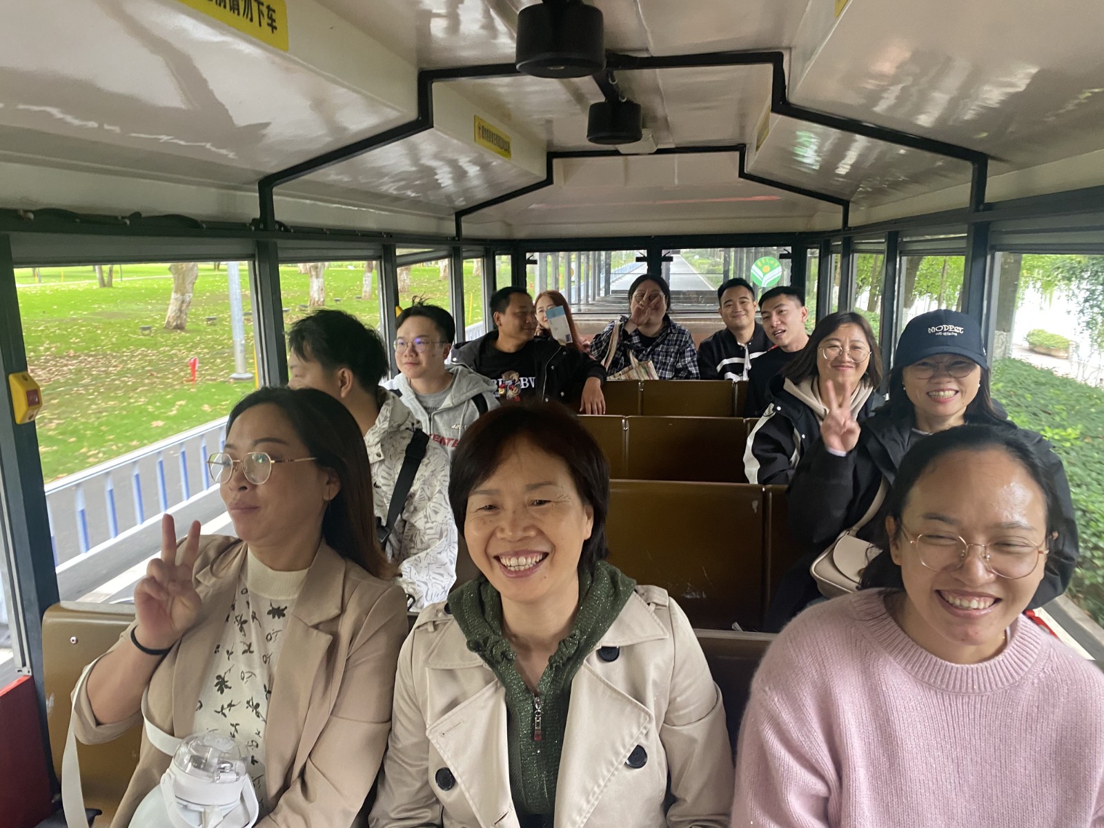 易順建工集團(tuán)有限公司5天湖南團(tuán)建旅行圓滿結(jié)束！